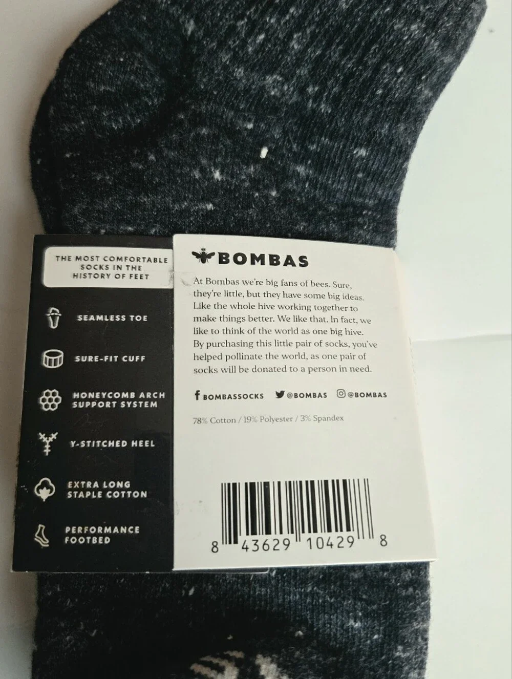 4 Pairs Of Bombas Quarter Gray Socks Size M